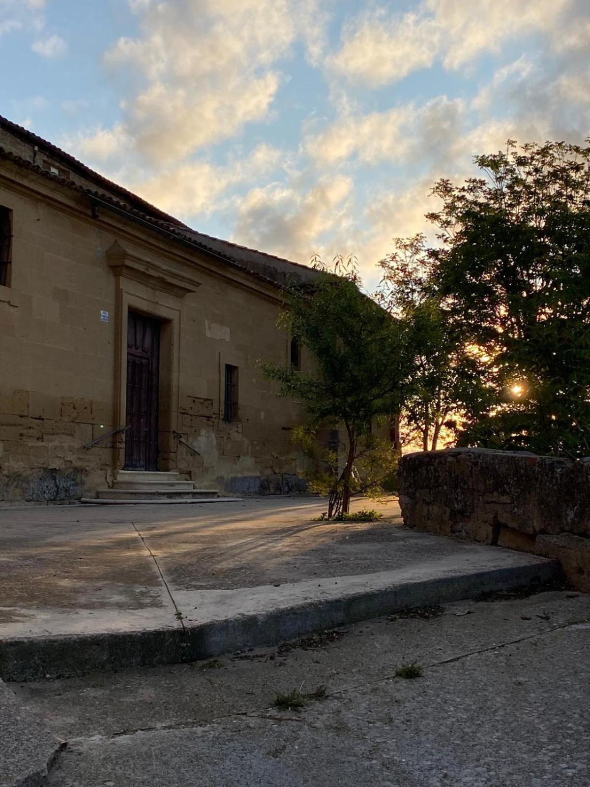 El Tomillar - Alfovar Villa Villalobar de Rioja Exteriör bild